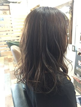 ヌーヘアーフォルマ(N.U hair=forma) N.Uコントラストカラー