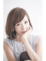 アデランテ(adelante)&nbsp;《adelante》ナチュラル×小顔ワンカールボブ