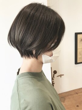 アテナ 六本松店(ATENA) 柔らか丸みの大人美人ショート