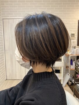 シェノン(Chainon) 美しい美シルエット『大人のニュアンスショート』