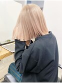 ミルクティーベージュ×ボブ