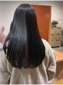 暗髪艶々ヘア