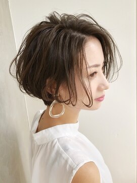 ルアーナ(LUANA) ☆大人気☆大人の色気ショートスタイル♪