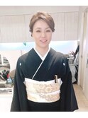 大人上品留袖ヘアアレンジ着付け編み込みスタイルベージュカラー