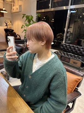 キュリオ(CURIO) ピンクベージュ×ショートヘア