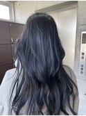ブルーブラック