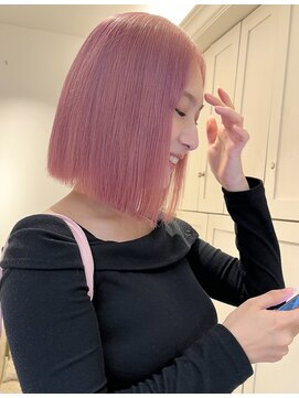 ベレーザ 渋谷(BELEZA) 7484ニュアンスカラーカシスレッド艶髪韓国タンバルモリボブ