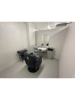 【名駅/伏見】個室サロンでプライバシーを守りながら、専門のスタイリストが対応＊お悩みも相談しやすい◎