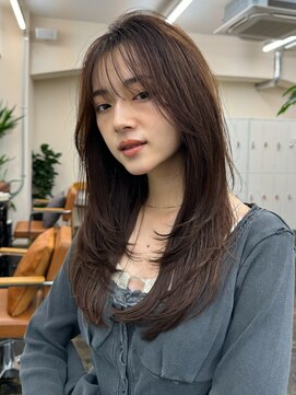 ガーランドギンザ(Garland Ginza) ロングレイヤーグレージュシースルーバング