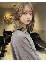 ロンド レア 天神大名店(Lond Le’a) デザインカラー/レイヤーカット/ウェットヘア/オリーブベージュ