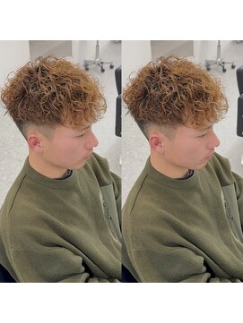 ブライト(BRIGHT) スペインカールスパイラルパーマ