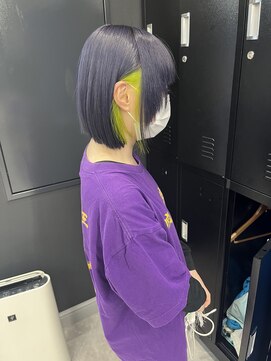 ホワイト 梅田(white) #キミドリインナー