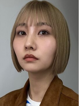 シェノン 心斎橋(CHAINON) ボブ/ハイトーンボブ/切りっぱなしボブ/ブロンド/ベージュ