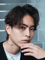 レタッチバイフィフス(RETOUCH by fifth)&nbsp;原宿フェザーパーマメンズパーマルーズパーマセンターパート30代