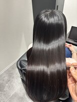 レイ 押上(Ray)&nbsp;湿度で髪がウネルのが嫌！な方は縮毛矯正です！プルプルです！