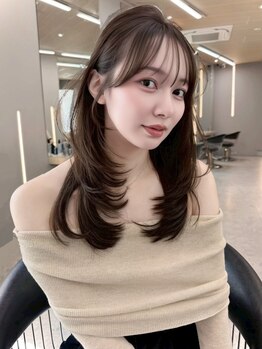 リリー(Lilley)の写真/【似合わせも上手い!】スペシャリストが創る骨格に合う"韓国風ヘア"で垢抜け☆前髪顔周りカットで小顔魅せ!