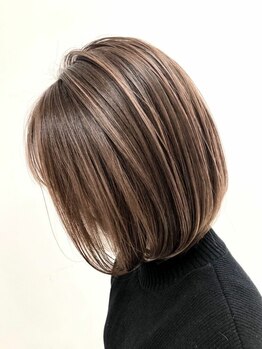 ポポシュ(popochu)の写真/髪質や白髪の量に合わせ自然な白髪染め。グレイカラーで馴染みやすい仕上がりを実現☆
