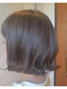 トリックスタンダードナチュラル(TRICK STANDARD Natural) ルーズ外ハネボブ