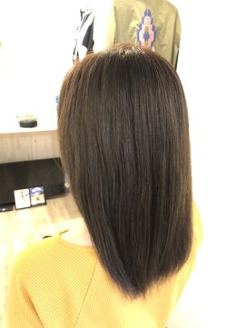 フェルーチェ(hair make Feluce) ミディアムレイヤー