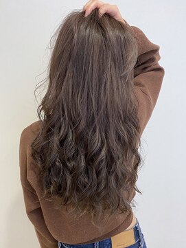 セライロ 千葉(celilo) 『千葉駅celilo』の似合わせカラー☆