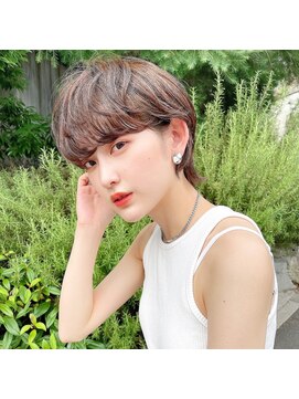 ラナ 渋谷(Lana) 似合わせカットアースカラーくびれヘア地毛風カラー渋谷韓国