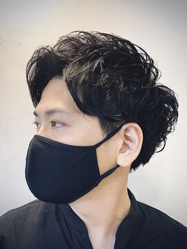 リム(RiM...) 【ビジネスでも好印象】清潔感あるアップバングパーマスタイル