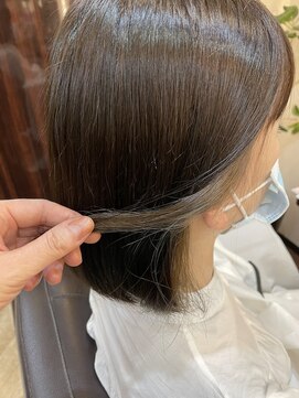 キャラ 池袋本店(CHARA) 肩上ワンカールボブとベージュインナーカラー【池袋/大村】