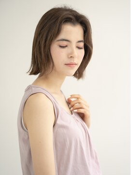 ルクスドレ 新宿(Luxe doree') くびれヘア/アースカラー/地毛風カラー/大人ヘルシー[新宿駅]