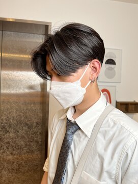 エクリ 麻布十番(equri) 韓国風ニュアンスセンターパート