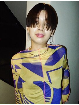 ドロップ(drop) シュッとクールなハンサムショート【表参道drop】