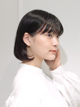 アイスバーグ(eyesburg) 20代30代40代大人可愛いワンカールボブ前髪あり髪質改善