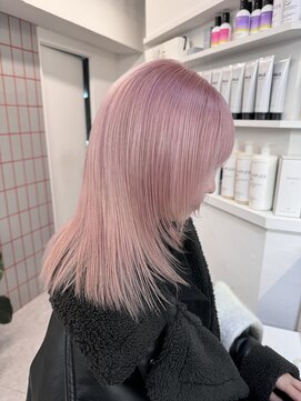 ペレ 渋谷(PELE) イメチェン/ホワイトブロンド/外ハネボブ/ワイドバング/渋谷