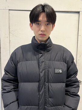 ゼストプール(ZEST POOL) men's韓国ヘア　センターパート