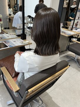 クム 川越(kum) 【kum川越】赤み消しカラーくびれボブ