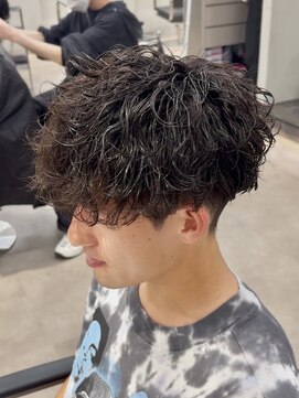 リベル(LIBER) シャドウパーマ/スパイラルパーマ/メンズパーマ