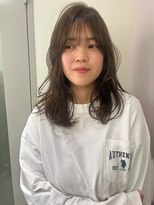 シール 梅田(CIRR) ナチュラル思考におすすめのレイヤーミディ