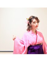 ネオリーブエム(Neolive em;)&nbsp;Neolive em; 元住吉  卒業式　袴着付け　ヘアセット　メイク