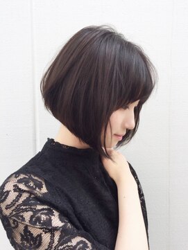 ルーファス 恵比寿 渋谷(Ruufus) 前下がりグラデーションボブ【Ruufus恵比寿渋谷】