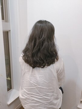 ヘアーディレクションイアス (HAIR DIRECTION eAs) 《eAs》ローレイヤー