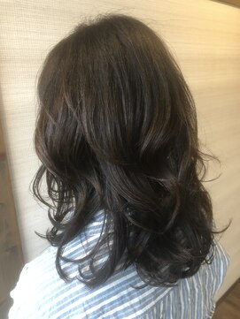 サン 都賀店(san) 暗めカラー/グランマッシュ/フェイスフレーミング/都賀/四街道