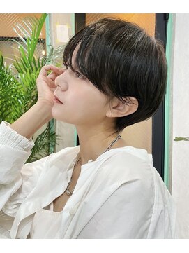 ウーフ(U-fu) 大人かわいい/マッシュショート/ハンサムショート