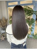 オリーブグレージュ
