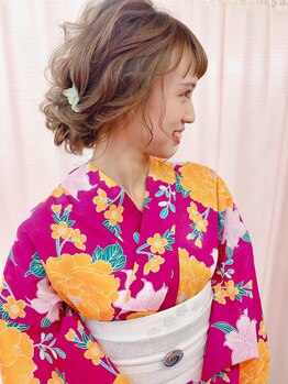 ヘアメイク マリアアンドコー KKRホテル博多店(MARIA&Co)の写真/【ヘアセット＆ゆかた着付￥6000/訪問着着付け￥8800】浴衣・訪問着の着付けはお任せ！