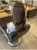 オリーブベージュ