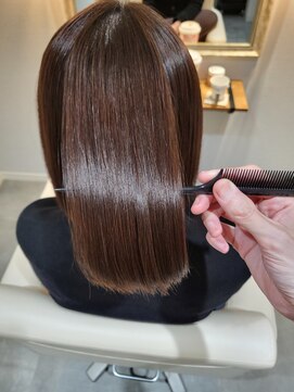 オルガ(Olga) 髪質改善/縮毛矯正/ストレート/ナチュラル/カラー/白髪染め