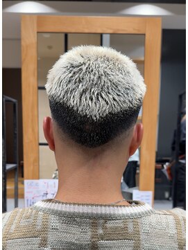 レックスヘアーインターナショナル(ReX HAIR INTERNATIONAL) 【吉元　龍一】BUZZ CUT 1ヶ月後のメンテナンス