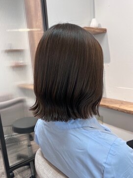 シア 春日部店(SHEER) 【Hitomi】オリーブベージュ×ぱつっとボブ