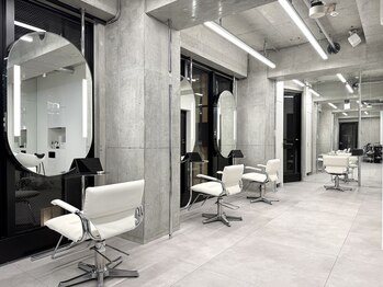 セラン 表参道(Celan)の写真/少人数サロンだからこそ叶うムラのない高技術と丁寧なおもてなし◎ゆったりとしたプライベート空間♪