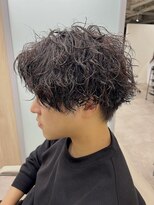 ユニ 江坂(Uni.)&nbsp;スパイラルパーマ　ツイストスパイラルパーマ