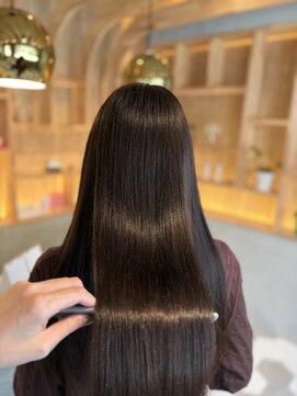 アイノアシェール 西宮(AInoa Cher) 【極上の髪質改善】オリーブベージュ